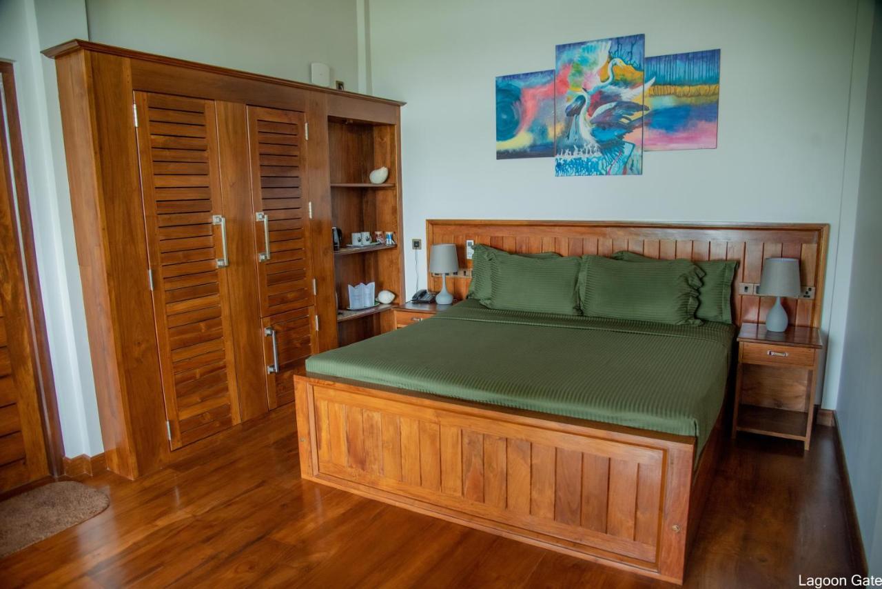 Lagoon Gate Tangalle Resort Экстерьер фото